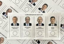 Erdoğan’ın önde olduğu cumhurbaşkanlığı seçimi ikinci tura kalmış görünüyor, Meclis’te ise Cumhur İttifakı çoğunlukta 2023 Turkiye secimleri