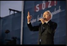 Erdogan Challenger Vows to Probe Turkey Bourse, Economy Data Kemal Kilicdaroglu